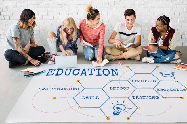 CircuitCraft IT Consulting Services: Empowering Students and Bridging Education with Industry